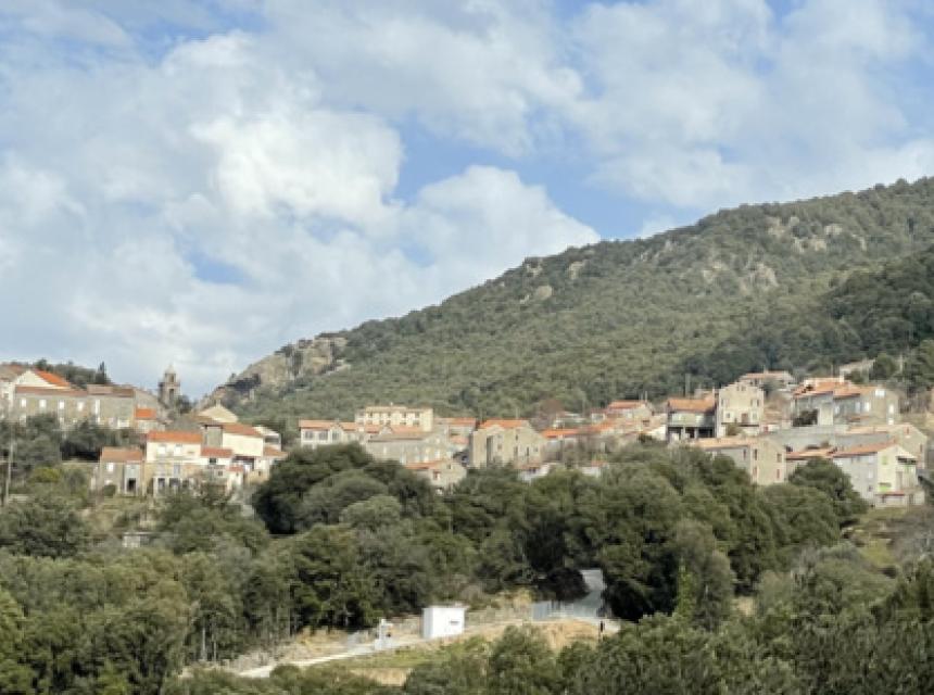 Le village d'Olivse (Photo Thomas Peydro)